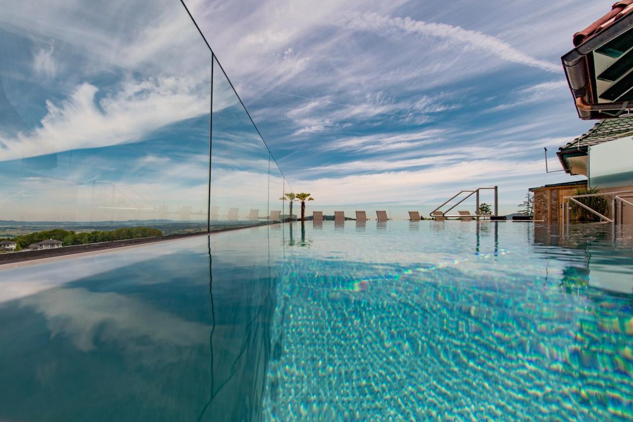 Hotel Irmgard Strass im Attergau ภายนอก รูปภาพ