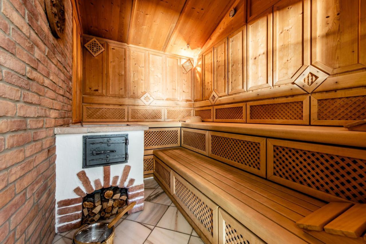 Hotel Irmgard Strass im Attergau ภายนอก รูปภาพ